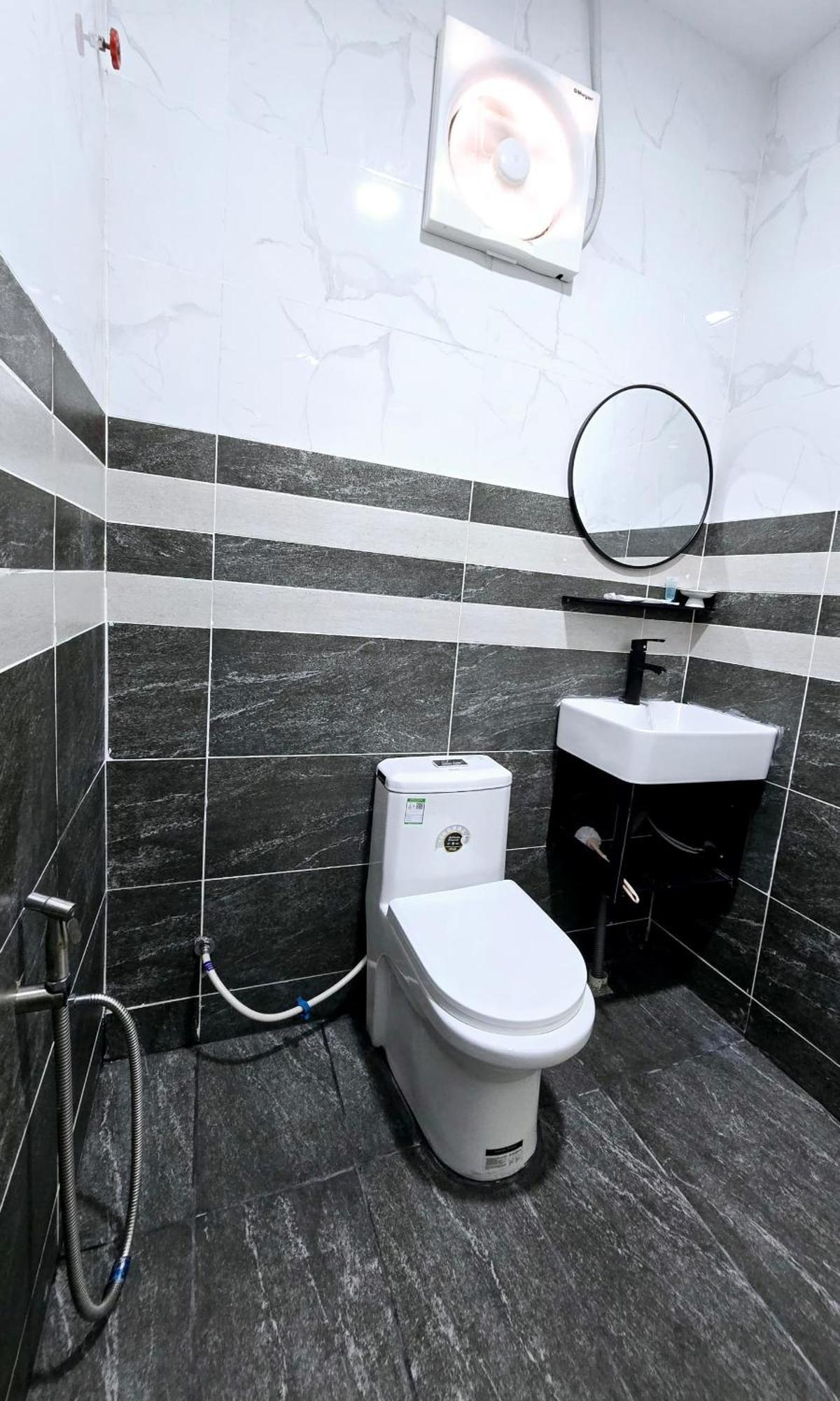Grand Luxury Hotel Semporna Esterno foto